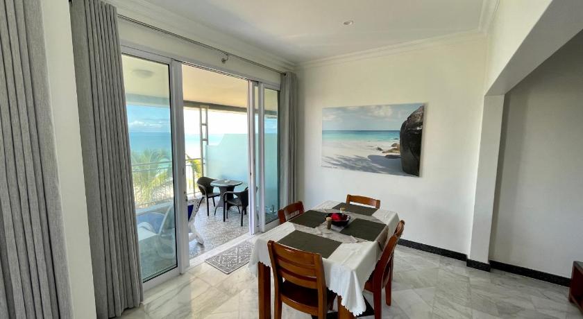 Treasure Island Retreat photo