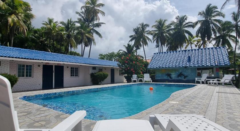 Paradise Island Beach Hotel — Hotel in Isla Grande