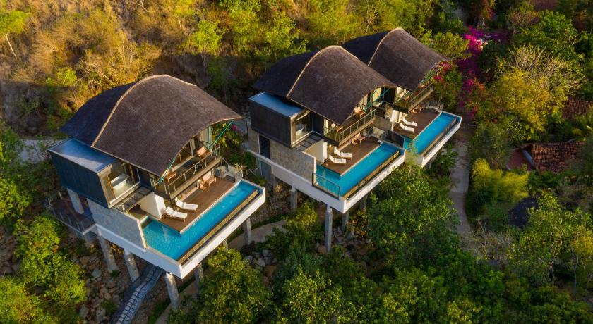 Image of Founder's Home at Hanging Pool Residence with Free Exclusive Benefit 12