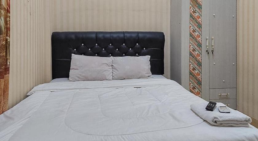 Icha Homestay near Terminal Purabaya Madiun photo