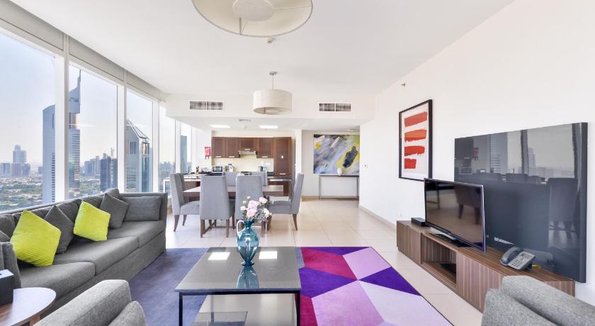 Image of 2 Bedroom Deluxe 3
