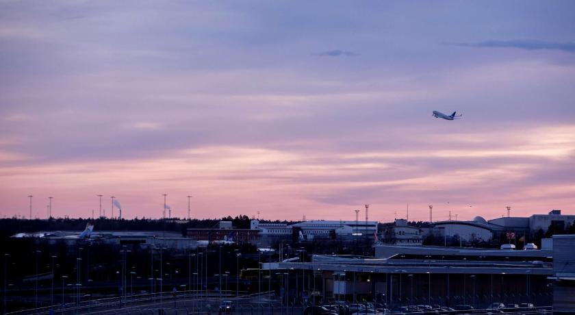 Radisson Blu Airport Terminal Hotel