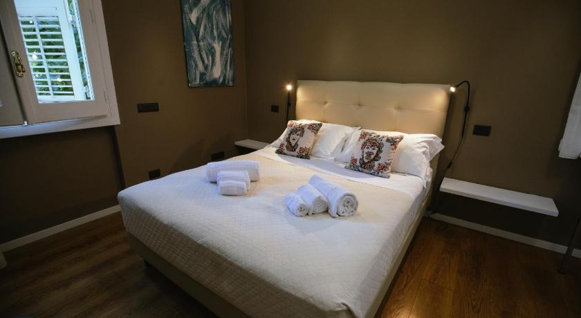 Фото: Двухместный номер Стандарт с 1 или 2 кроватями (Standard Double or Twin Room) 5