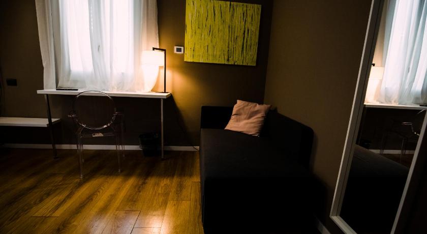 Фото: Двухместный номер Стандарт с 1 или 2 кроватями (Standard Double or Twin Room) 10