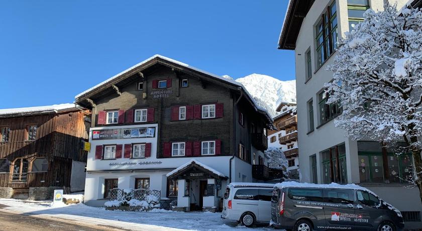Adventure Hostel — Hotel in Klosters
