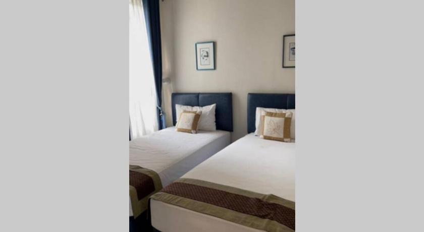 BALI Luxury Guest House Purwokerto photo