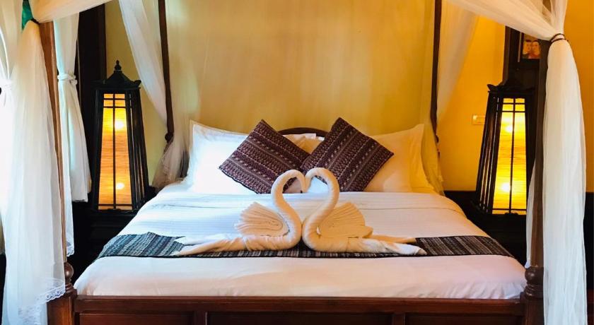 Image of Deluxe Double Room with Air Conditioning 0