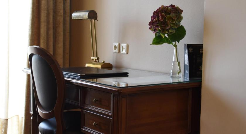 Image of Junior Suite 3