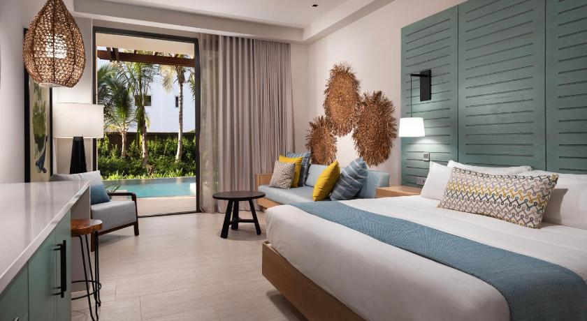 Adults Only Club at Lopesan Costa Bavaro Resort photo