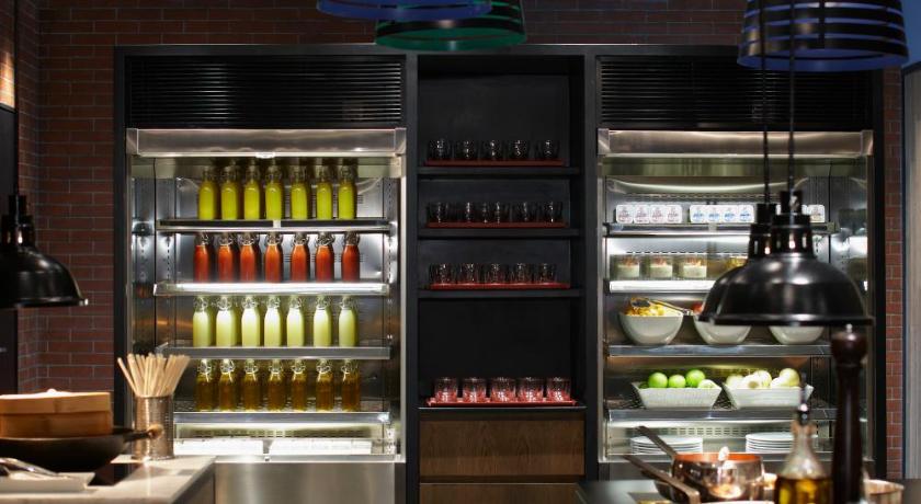 Beijing New World Center Tongpai Hotel – Beijing, NY