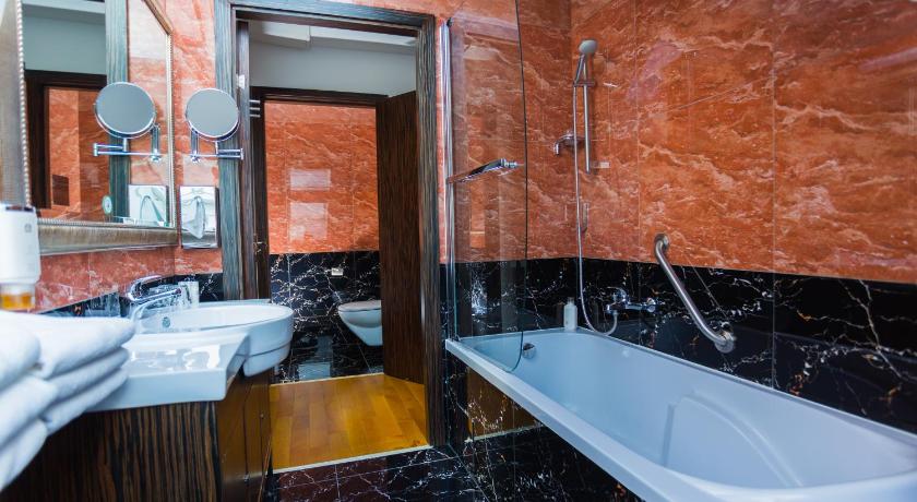 2 szobás apartman - konyhasarokkal (Two-Rooms Apartment with Kitchenette) fotója 2
