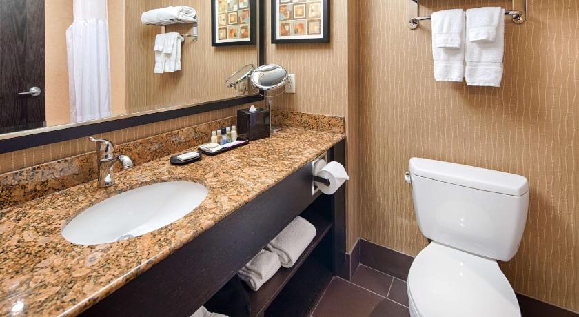 Best Western Premier Freeport Inn Calgary Airport