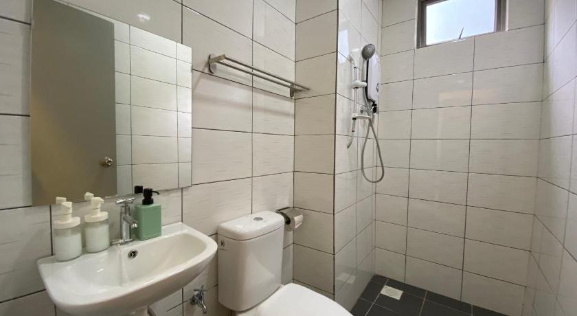 Image of Three-Bedroom Apartment 2