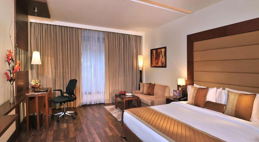 Country Inn and Suites By Radisson Gurugram Sector 12