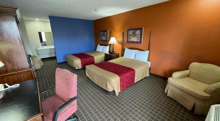 Rodeway Inn & Suites Emporia