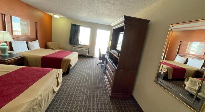 Rodeway Inn & Suites Emporia