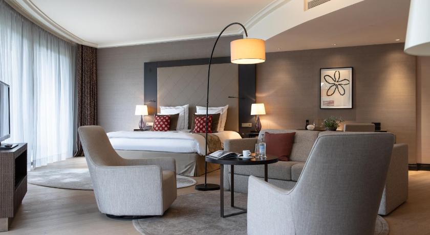Image of Alpina Suite 0
