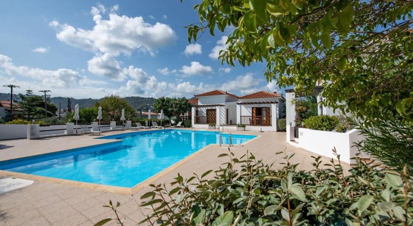 Skopelos Summer Homes - image 2
