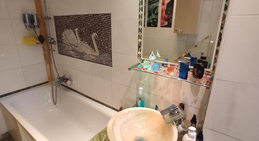 Schones Privatzimmer LGBTQ freundlich bei Gastgeber photo
