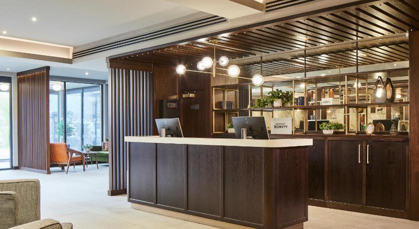 Four Points by Sheraton London Gatwick Airport