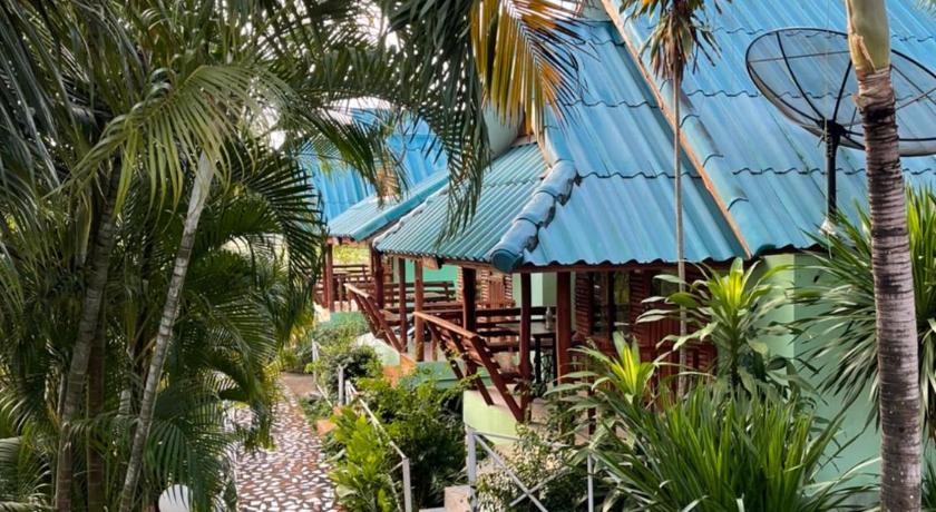 เพชร รีสอร์ท นครไทย-Phet Resort, Nakhonthai — Hotel in Phitsanulok