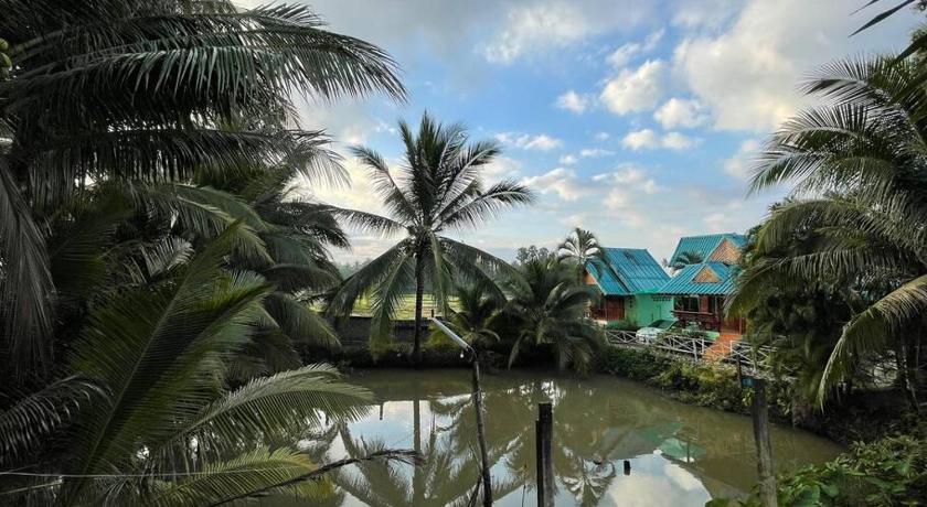 เพชร รีสอร์ท นครไทย-Phet Resort, Nakhonthai photo