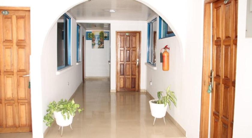 Super Gardens Hotel photo