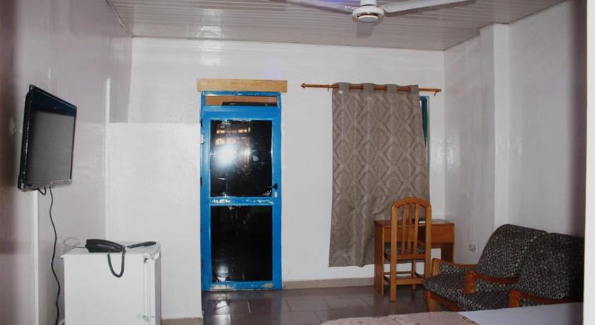 Super Gardens Hotel photo