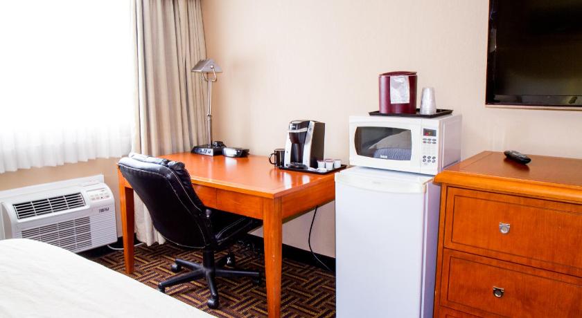 Wyndham Garden Medicine Hat Conference Center photo