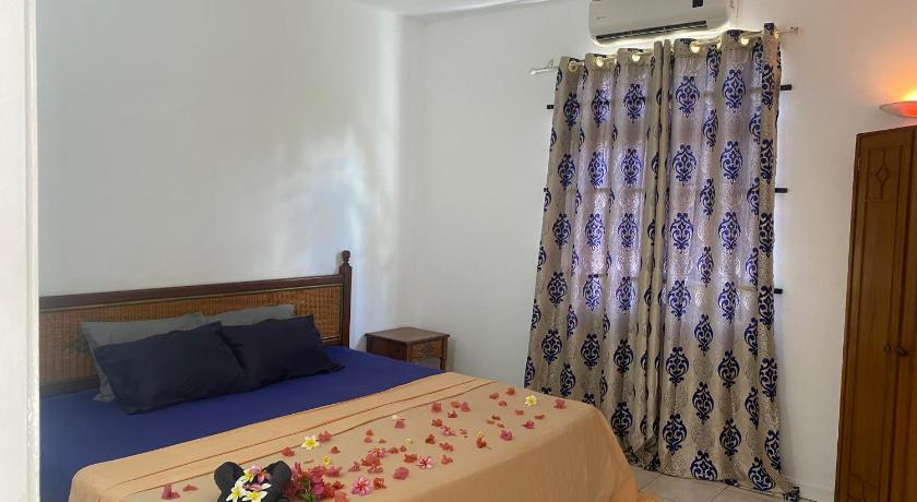Viksh Seaview Apartment photo