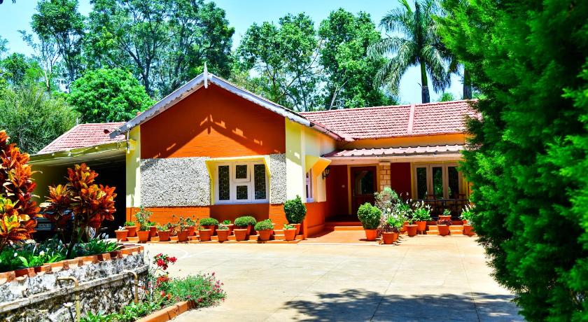 Niraamaya Luxury Private Home Stay -Chikmagalur — Hotel in Kamanadurga
