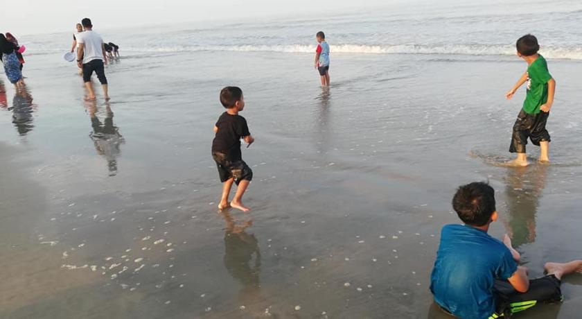 D'Ombak Homestay Pantai Baru photo