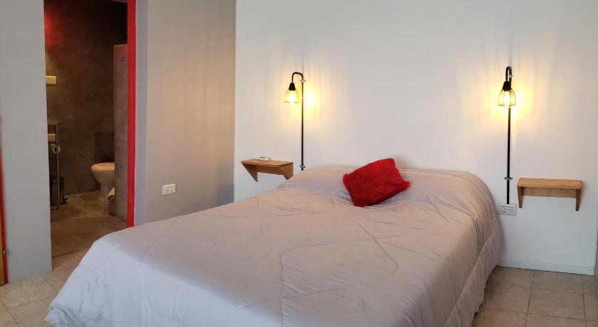 Red House Hostel photo