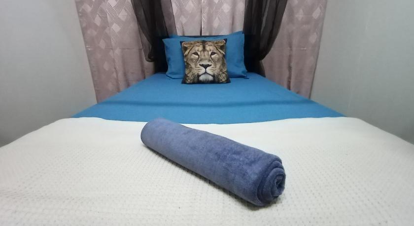 Minimalist Shop Stay @ Royal Town photo