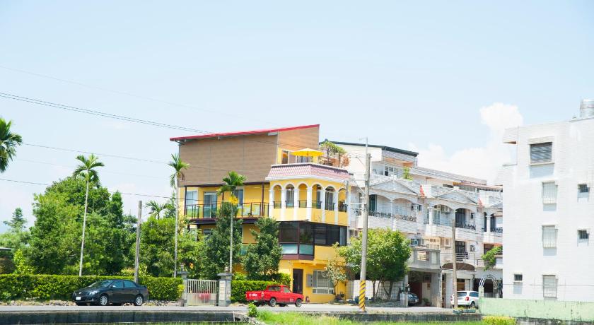 微陽二館 photo