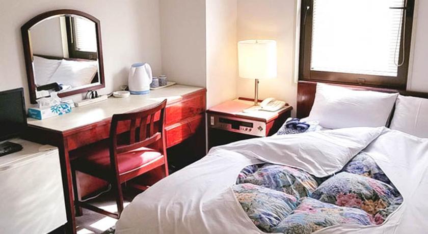 Hotel Neo Rouge photo