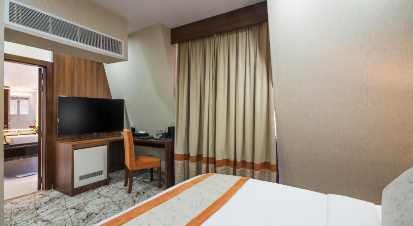 TULIP PLAZA HOTEL photo