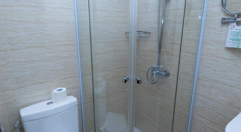 Image of Standard Double/Twin Room 16