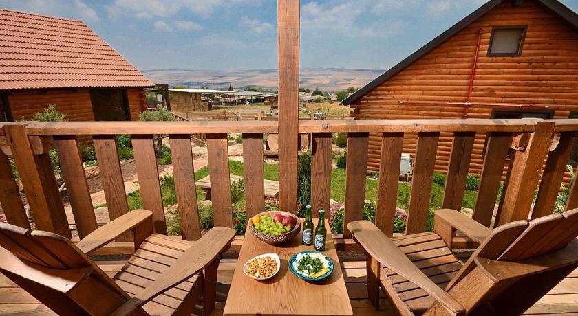 ティベリアス Yagorov Chalet ホテル レストラン