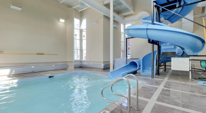 Mountain Fun - With Open Pool And Hot Tub photo