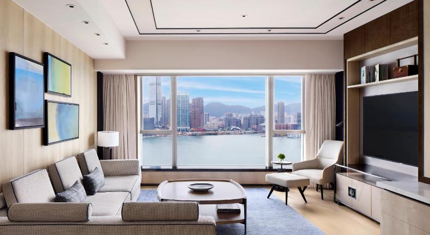 Image of Renovated Premier Harbour View Suite King 0