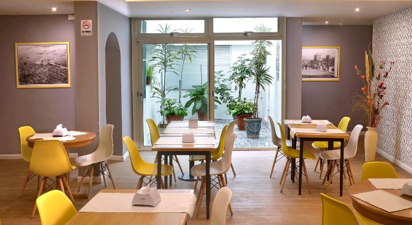 Hotel Hispano photo