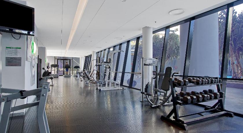 Circle on Cavill Modern 1 Bedroom + Study SPA Hinterland - QSTAY photo