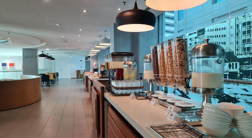 ジョホールバル Holiday Inn Express And Suites Johor Bahru By IHG 4つ星 ホテル 外観