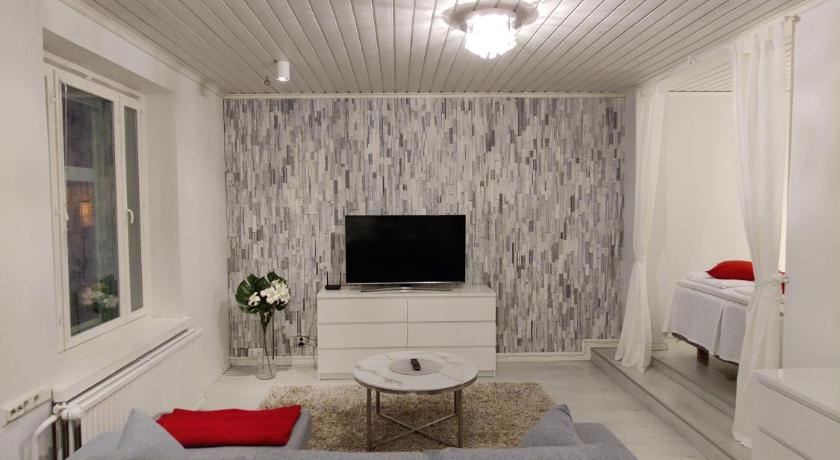 Arena Apartment - Own Sauna, In the Heart of Tampere Near to Nokia Arena — Hotel in Tampere