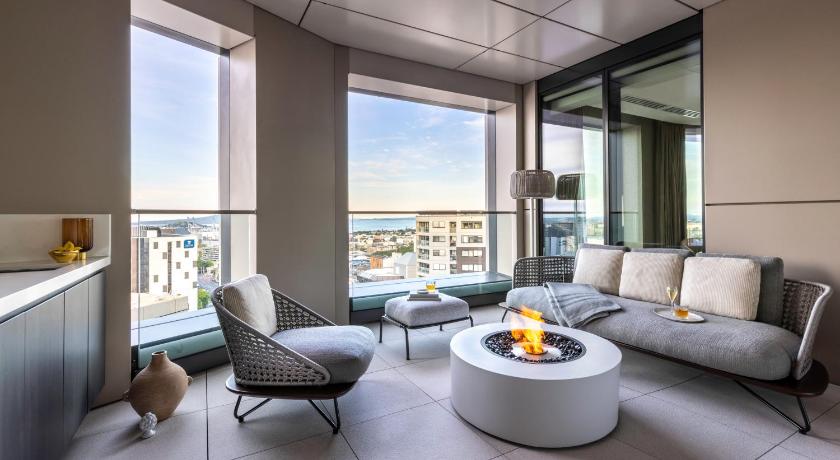 Image of Chairman Suite - Pinnacle Tower 1