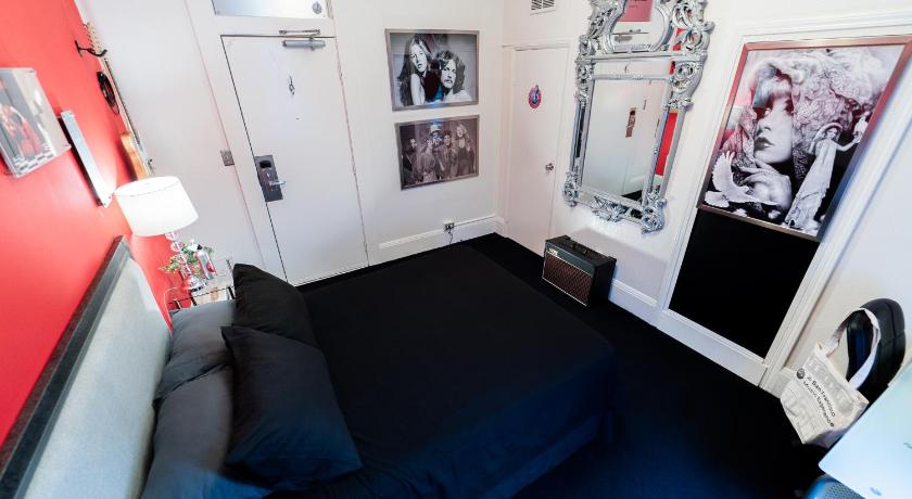 Imagen de Habitación Queen con baño compartido (Queen Room with Shared Bathroom) 3
