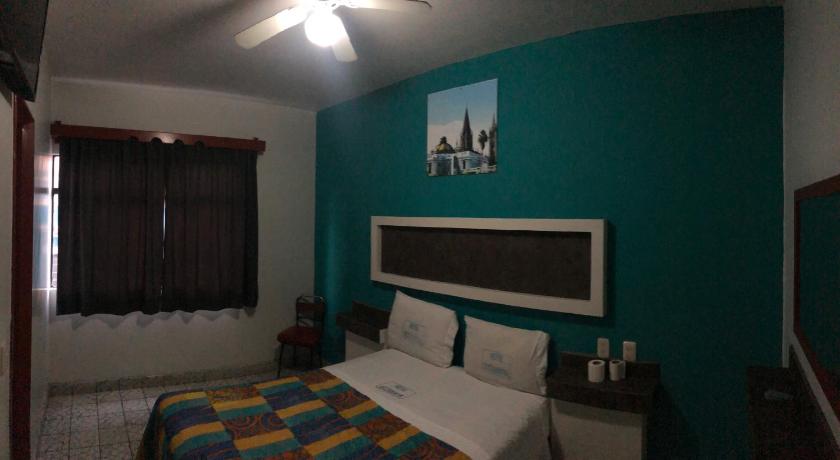 Hotel Occidental photo