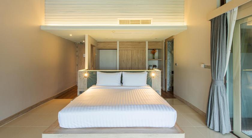Image of Penthouse Suite with Plunge Pool 7