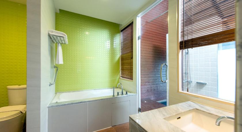 Image of Penthouse Suite with Plunge Pool 14